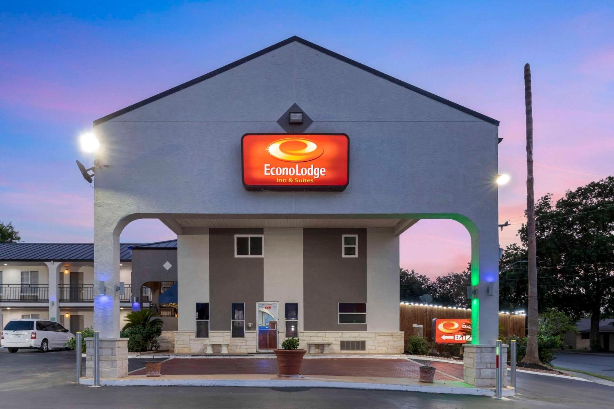 Econo Lodge Inn & Suites Near Lackland Afb San Antonio Eksteriør billede
