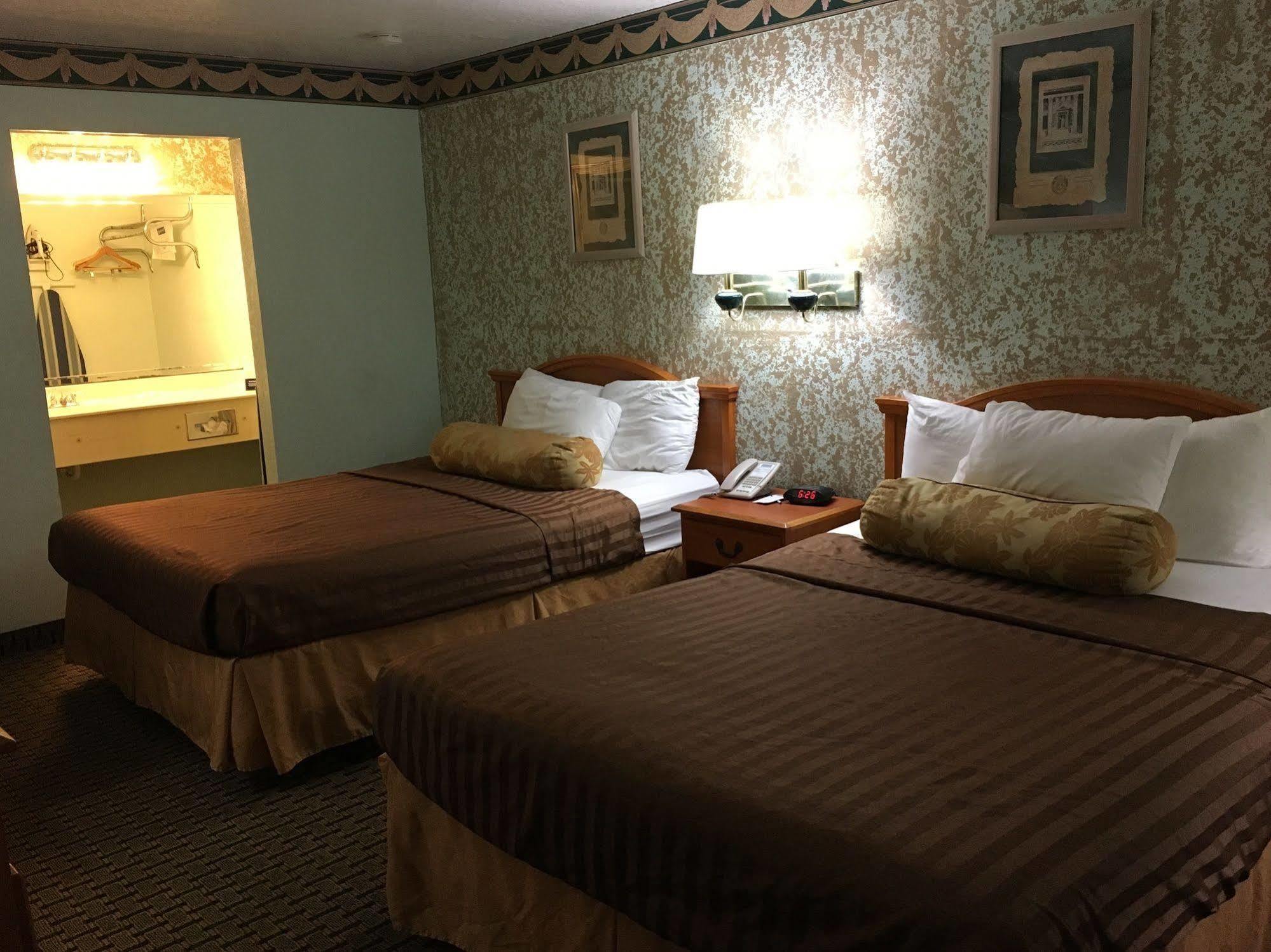Econo Lodge Inn & Suites Near Lackland Afb San Antonio Eksteriør billede