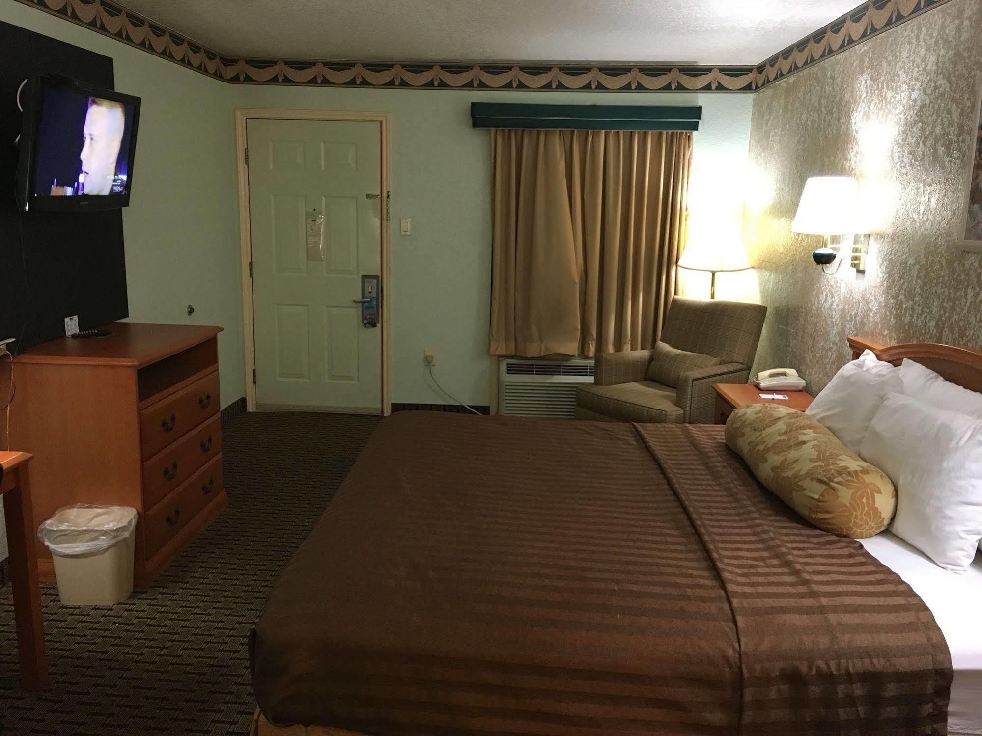 Econo Lodge Inn & Suites Near Lackland Afb San Antonio Eksteriør billede
